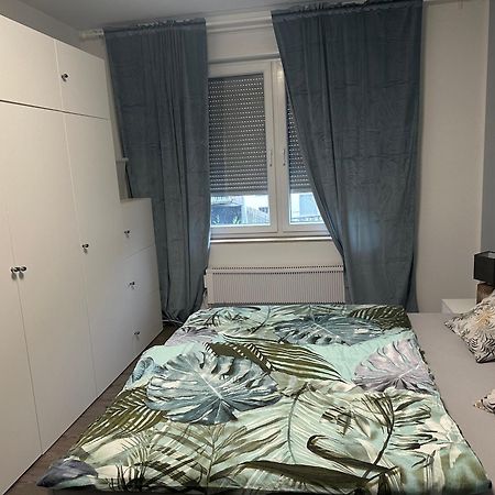 Luxurioese 2,5 Zimmer Oase Komplett Ausgestattet In Top Lage เอสเซน ภายนอก รูปภาพ