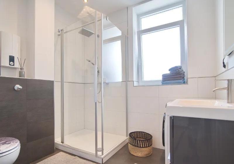 Luxurioese 2,5 Zimmer Oase Komplett Ausgestattet In Top Lage เอสเซน ภายนอก รูปภาพ