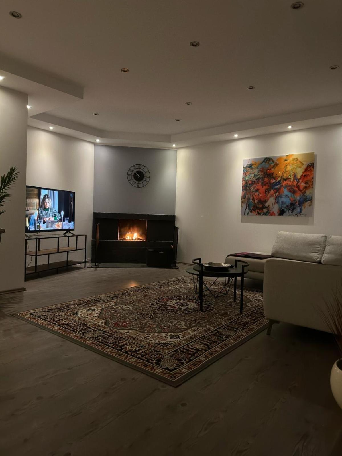 Luxurioese 2,5 Zimmer Oase Komplett Ausgestattet In Top Lage เอสเซน ภายนอก รูปภาพ